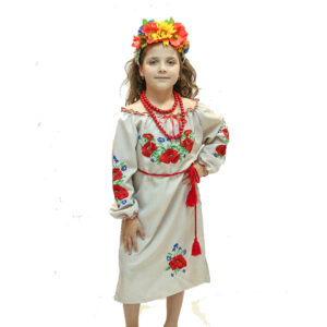 Українка в сукні